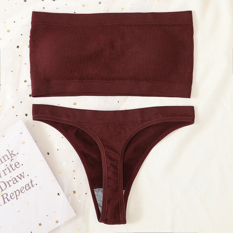 Sorelle Women's 2 Pc solid bandeau lingerie set