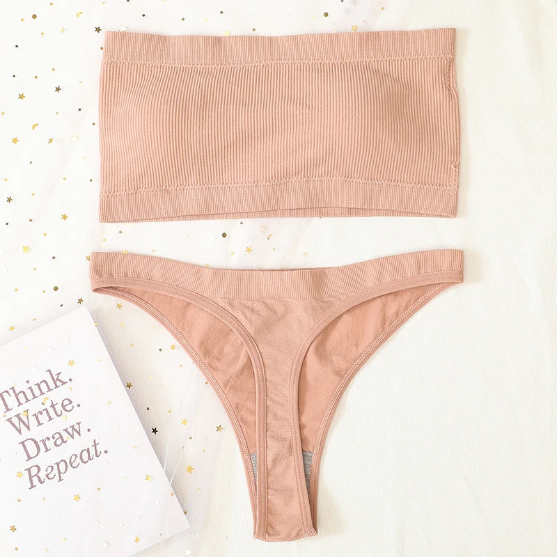 Sorelle Women's 2 Pc solid bandeau lingerie set