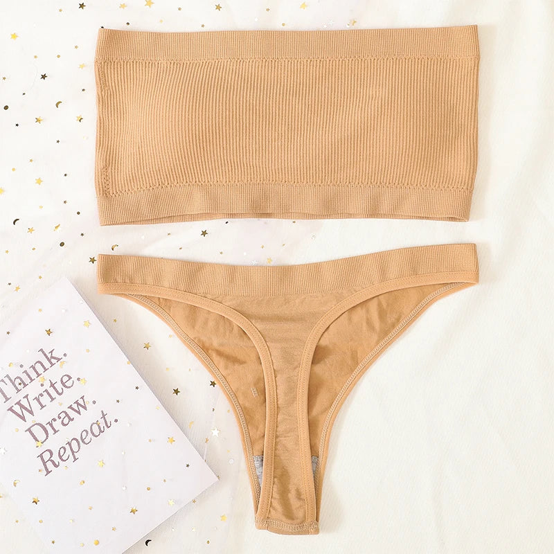 Sorelle Women's 2 Pc solid bandeau lingerie set