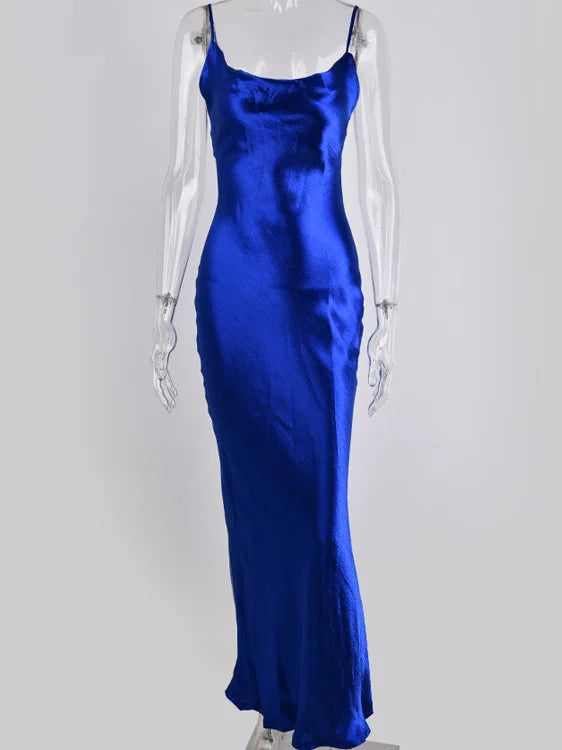 Sorelle Women's snatched satin open back dress