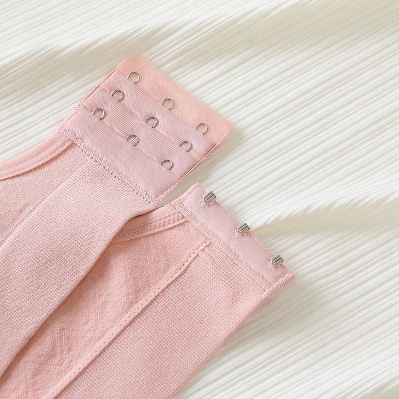 Sorelle Women's 2 Pc solid polyester lingerie set with bow accent