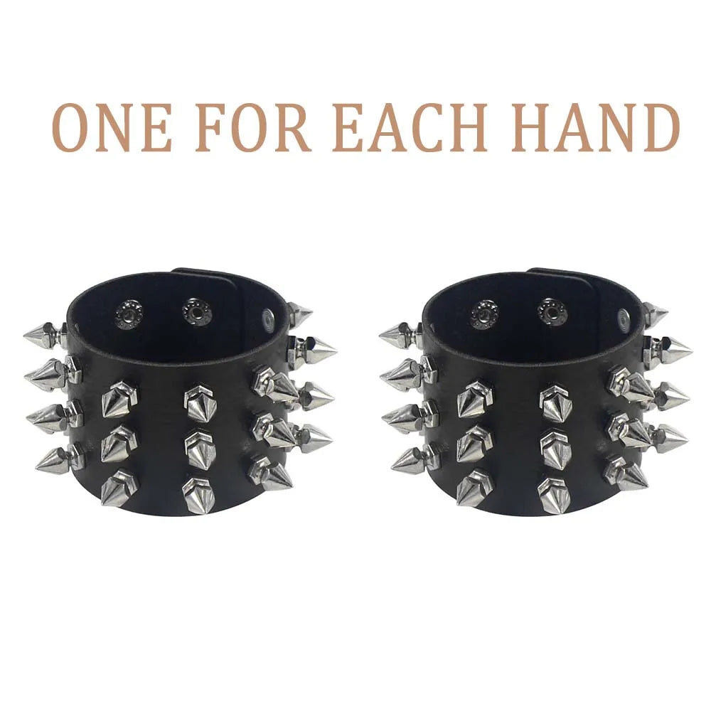 Lomi3 Women’s spiked punk bracelet