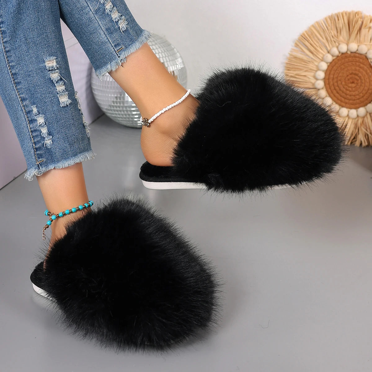 Veloura Women's luxury faux fur house slippers