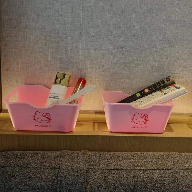 Hello Kitty 5 Pc plastic organizers