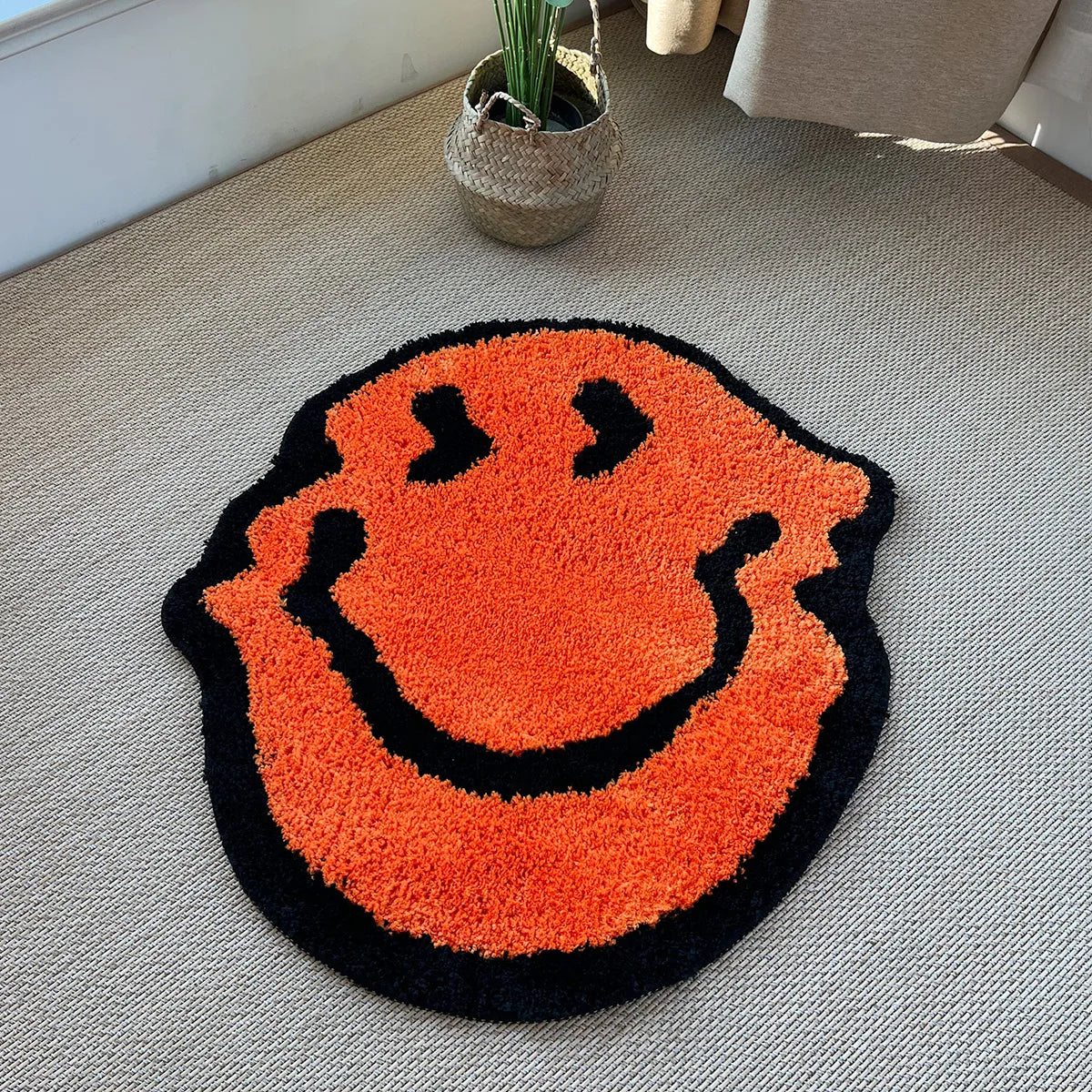 Cassora plush wavy smiley face rug