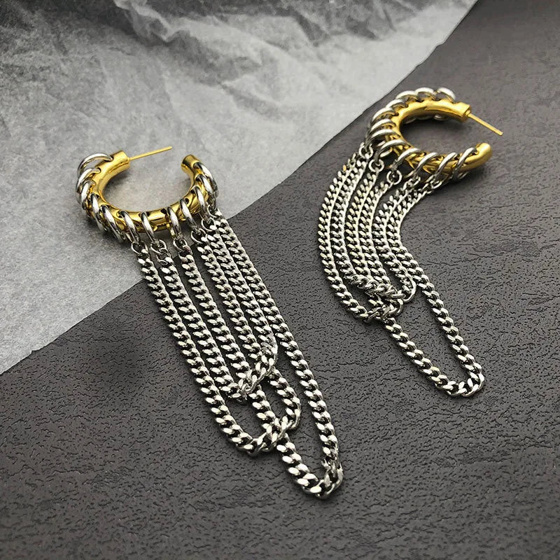 Nocturne Women's grunge multiloop chain earrings