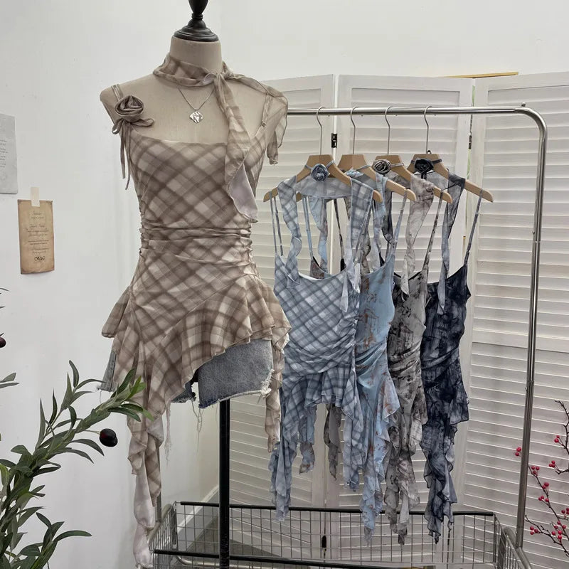 Lomi3 Women's Y2K one size mesh lettuce hem top