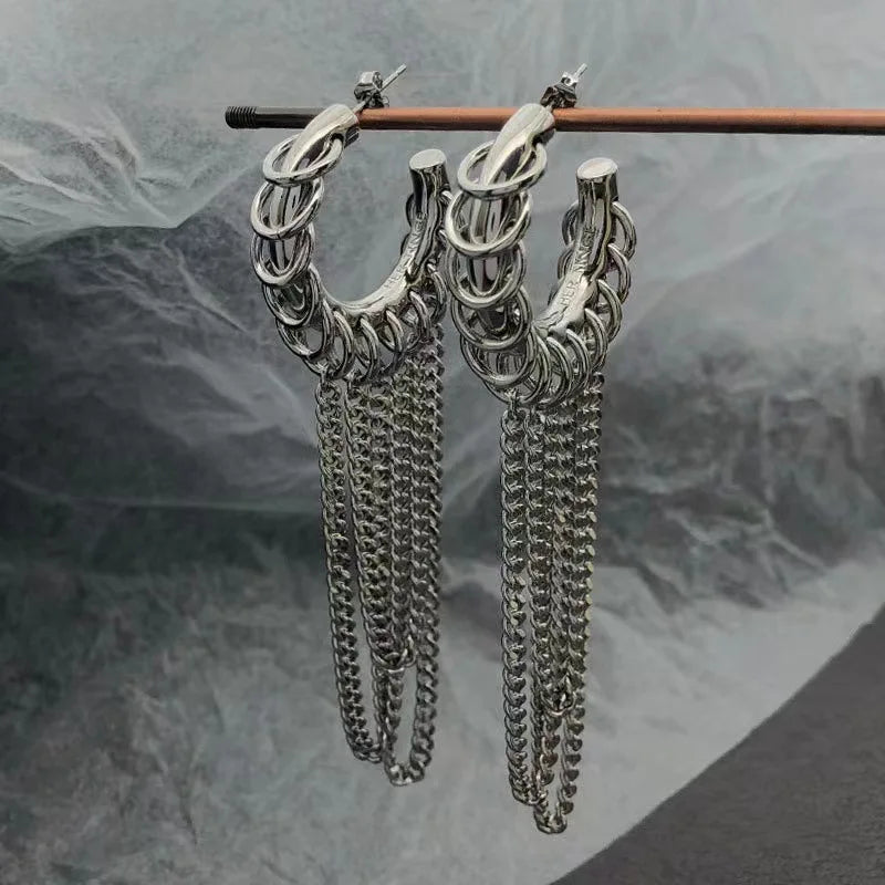 Nocturne Women's grunge multiloop chain earrings
