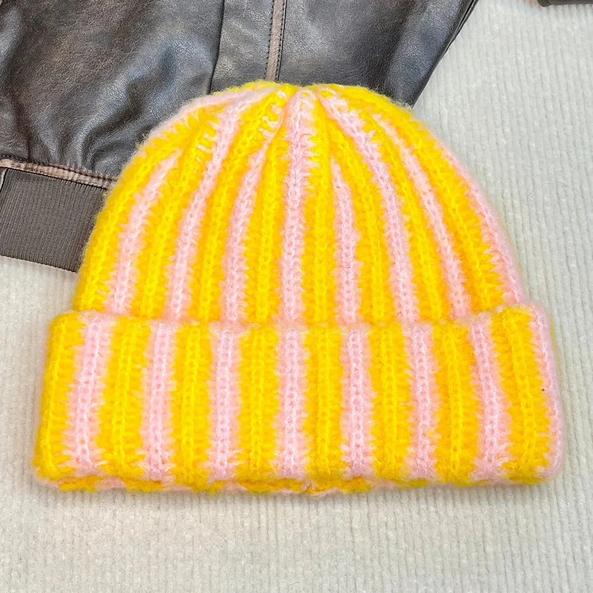 Oza unisex striped knit beanie