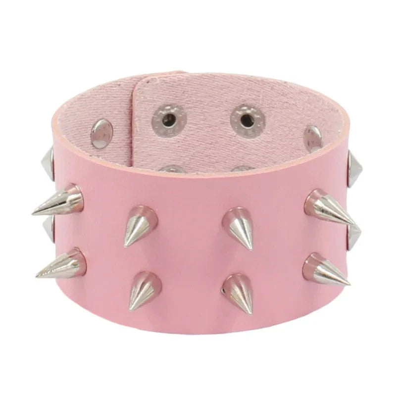 Lomi3 Women’s spiked punk bracelet