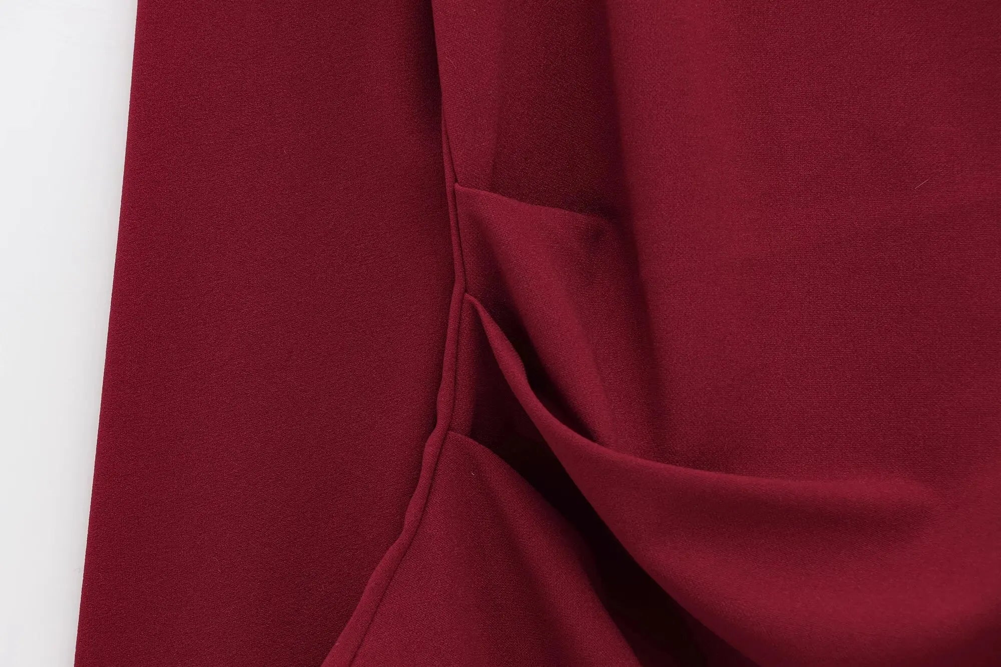 Sorelle Women's slanted shoulder ruched blouse