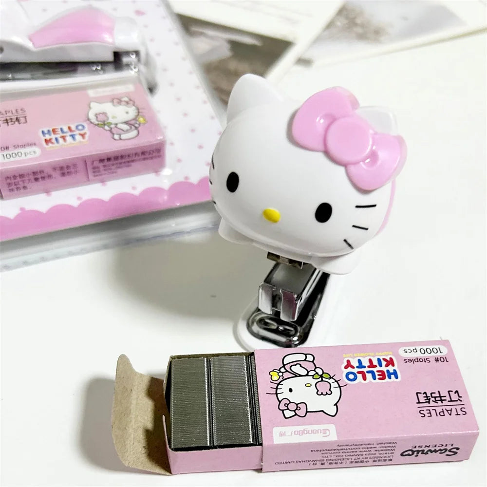 Hello Kitty mini stapler