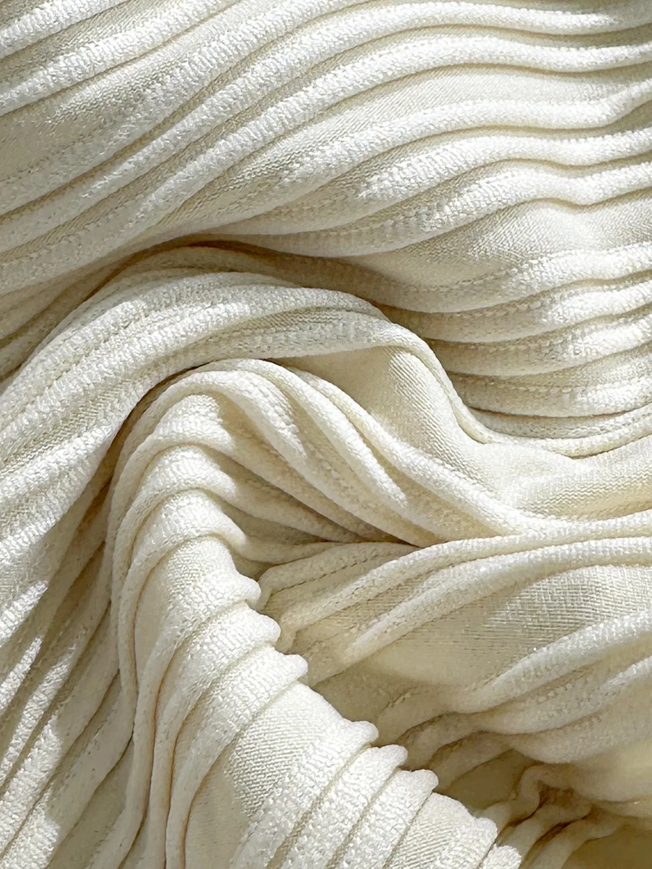 Sonlae Women's 2 Pc strapless wavy swimwear set with seashell trim