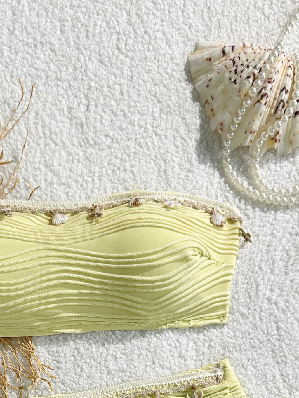 Sonlae Women's 2 Pc strapless wavy swimwear set with seashell trim