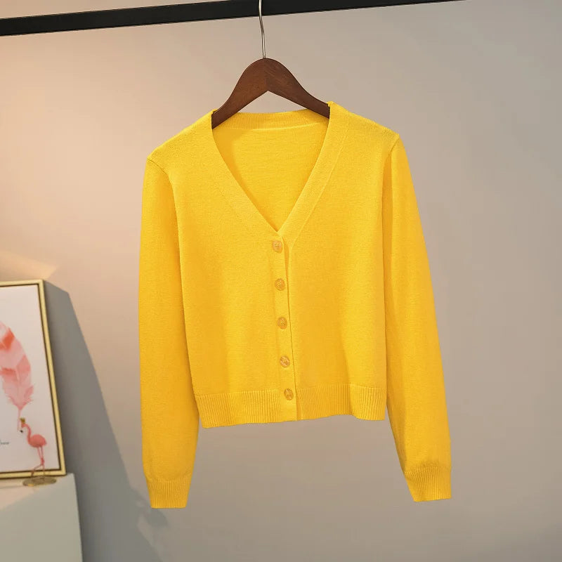 Sorelle Women's light knit cardigan