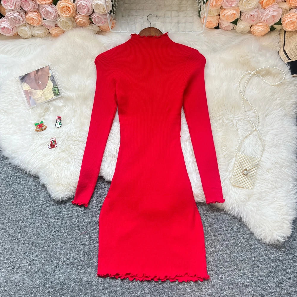 Sorelle Women's knitted ruffle hem dress with bow accents