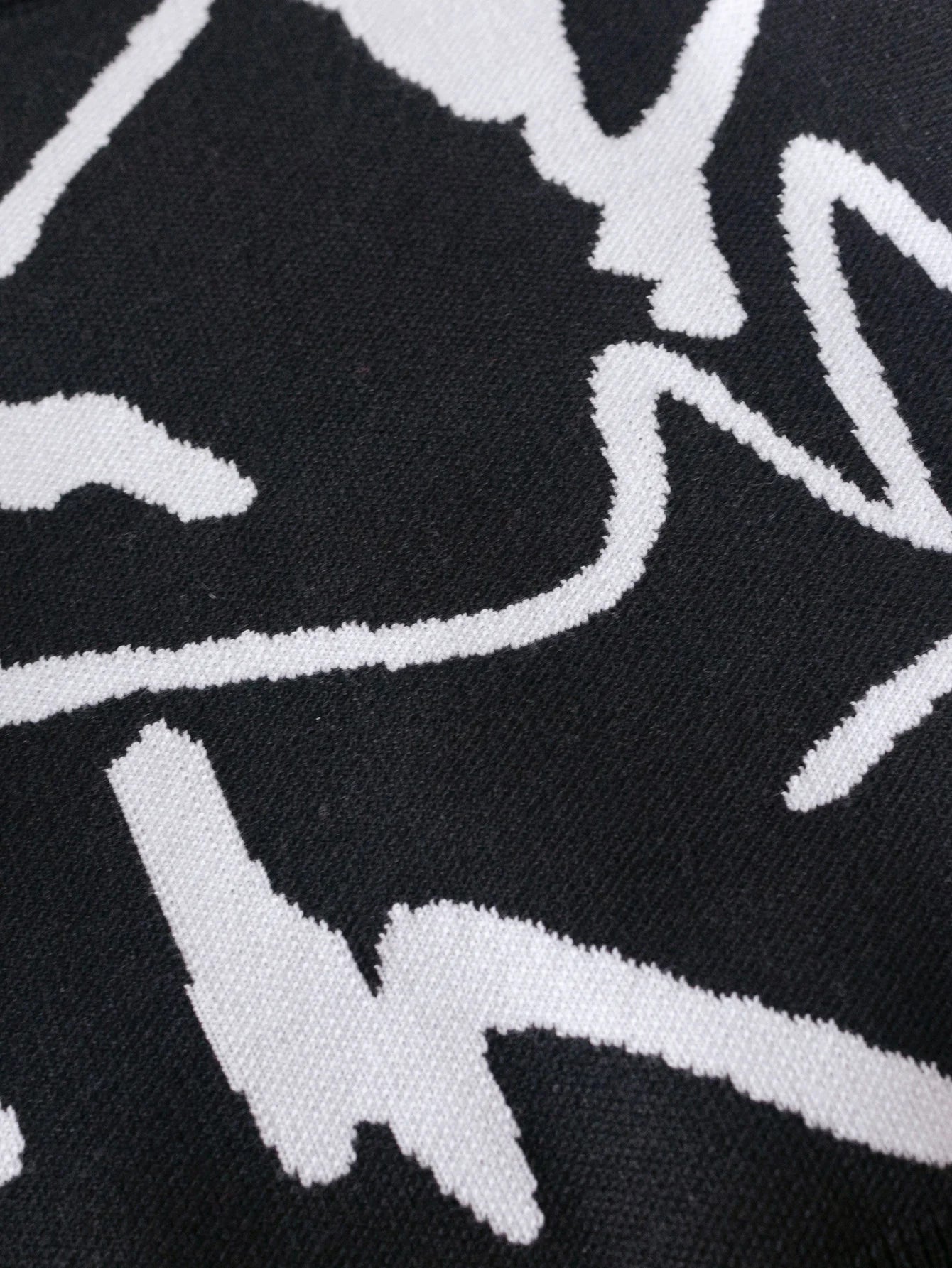 Vello Boy's absract line knitted pullover sweater