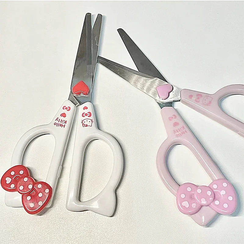 Hello Kitty scissors