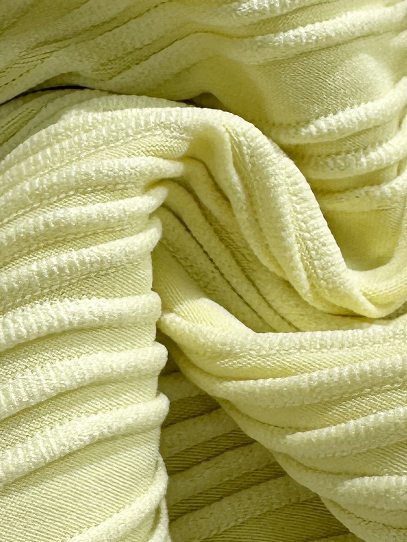 Sonlae Women's 2 Pc strapless wavy swimwear set with seashell trim