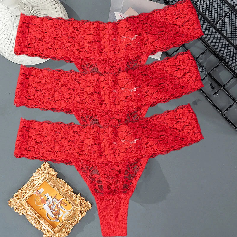 Sorelle Woemn's 3 Pc lace formal thong set