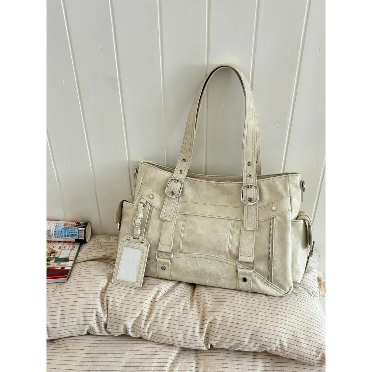 Lomi3 Y2K leather purse with ID slot charm