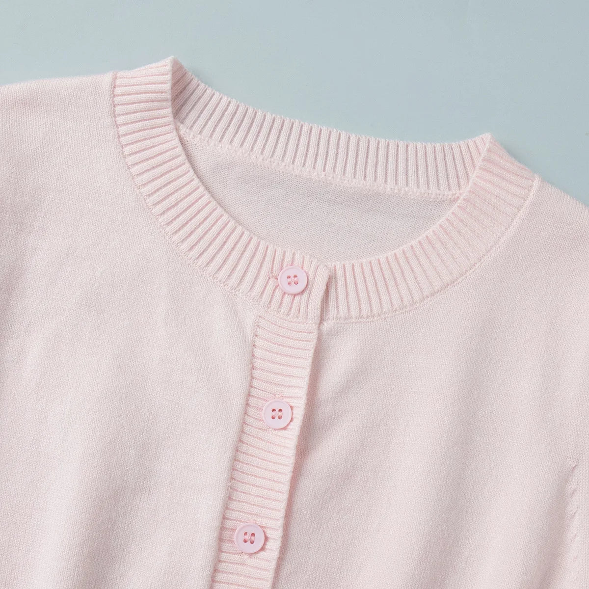 Sorelle Women's fitted button down cardigan shirt