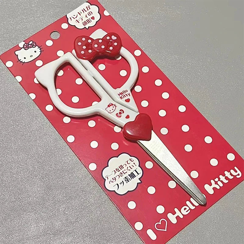 Hello Kitty scissors