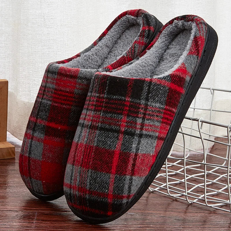 Arden Men's plush plaid house slippers