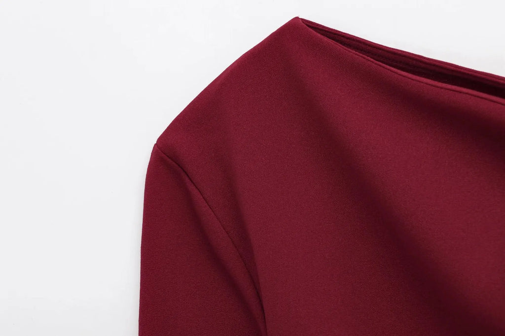 Sorelle Women's slanted shoulder ruched blouse