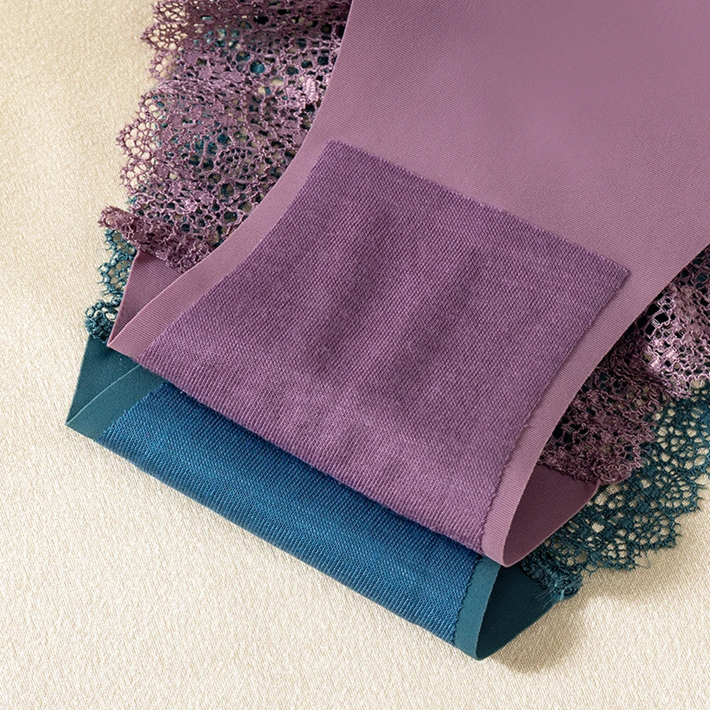 Sorelle Women's 3 Pc nylon x lace panties set