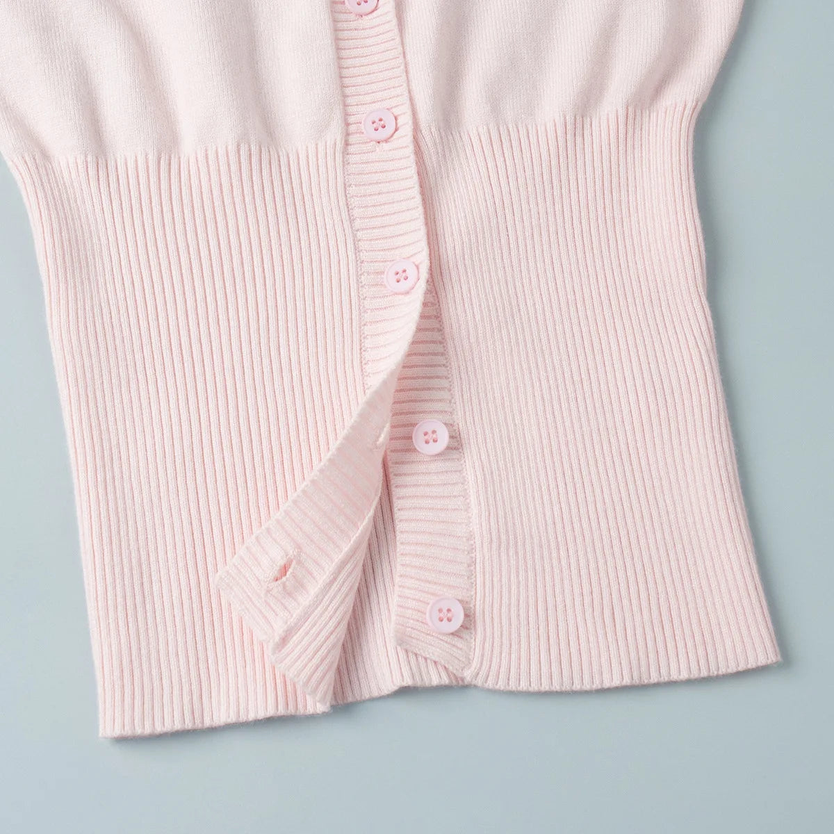 Sorelle Women's fitted button down cardigan shirt