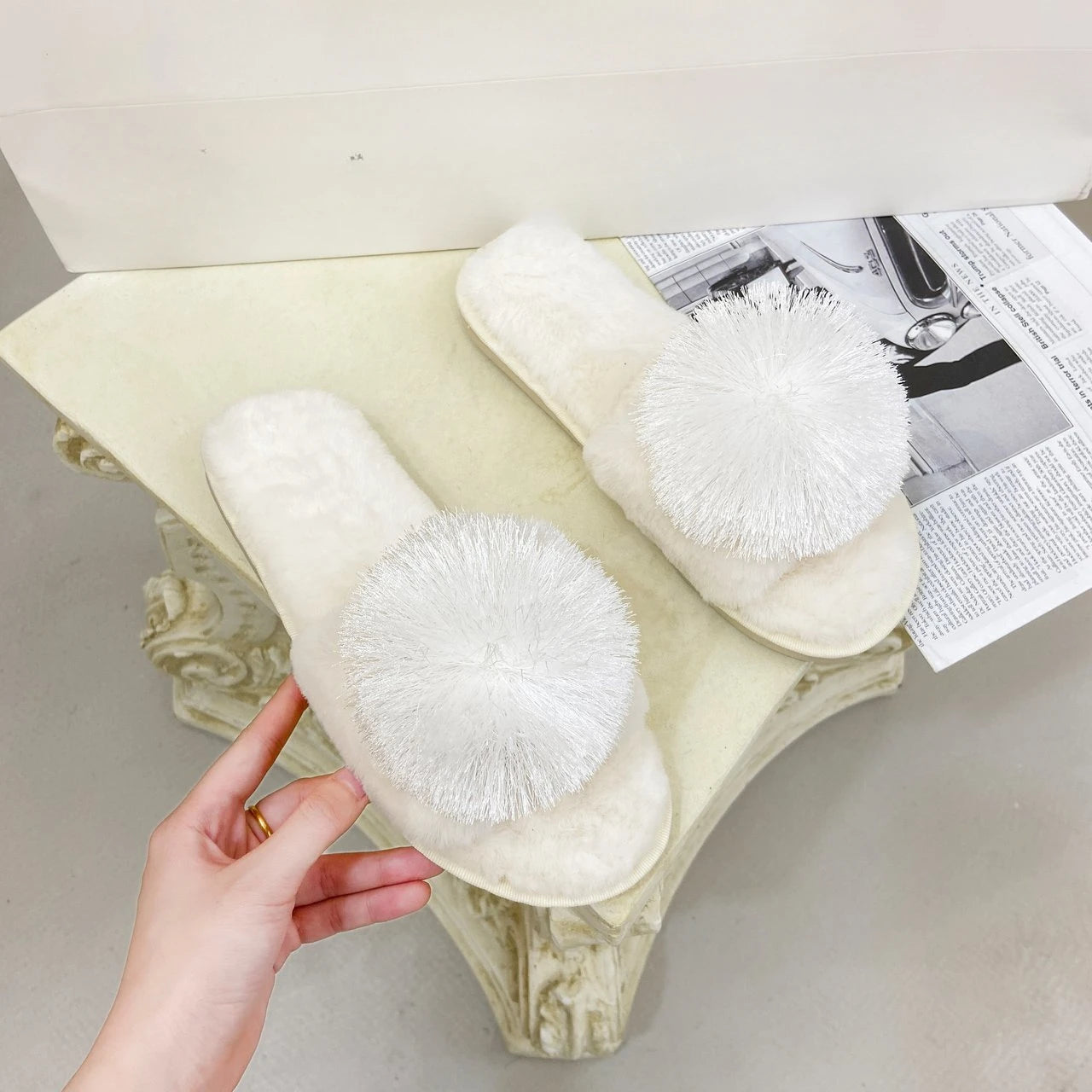 Veloura Women's fuzzy pom pom house slippers
