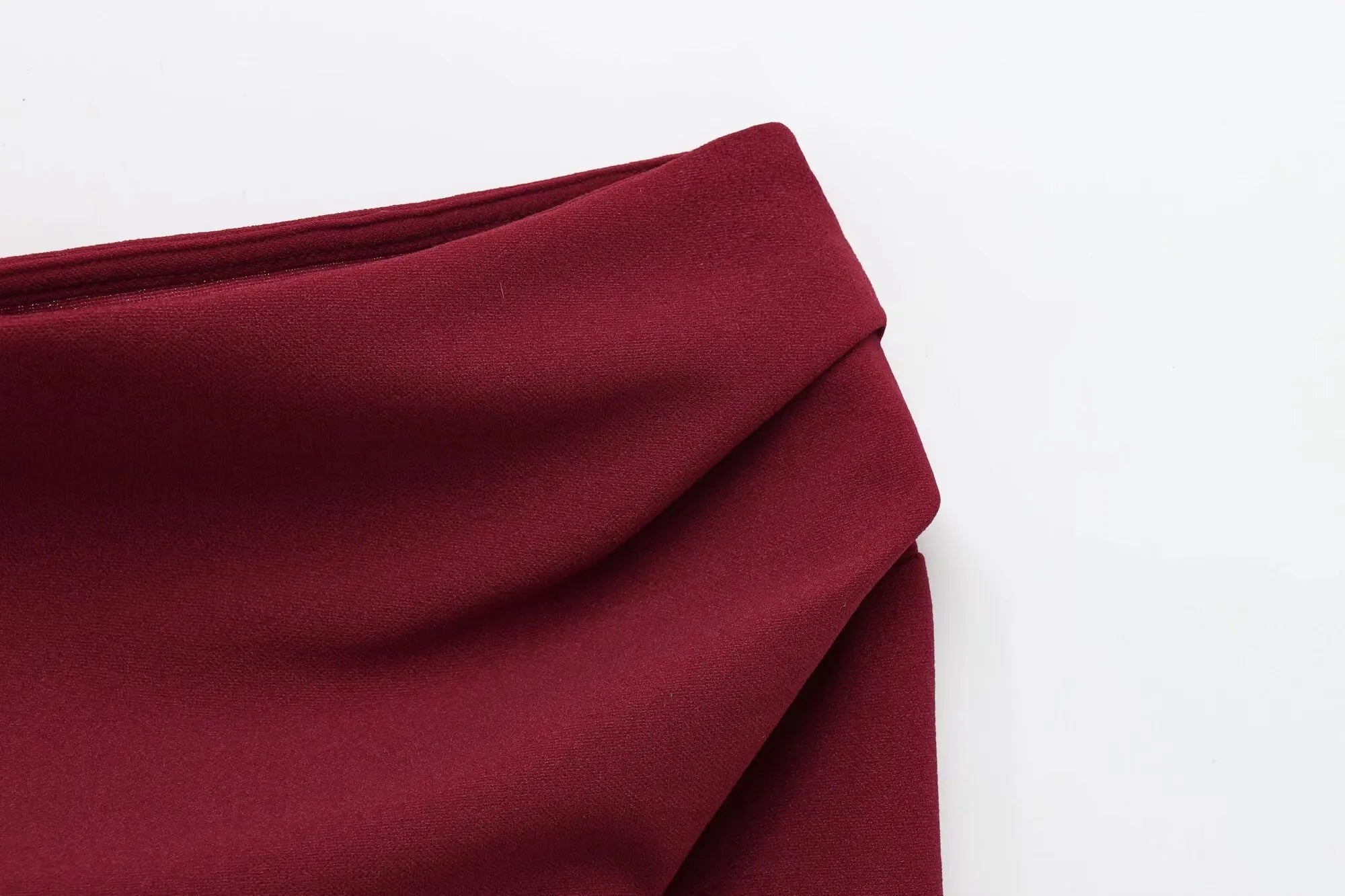 Sorelle Women's slanted shoulder ruched blouse