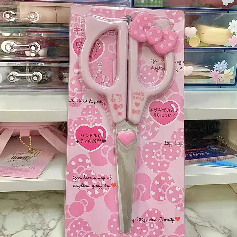 Hello Kitty scissors