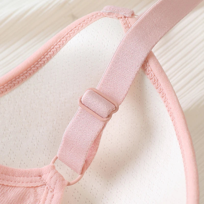 Sorelle Women's 2 Pc solid polyester lingerie set with bow accent